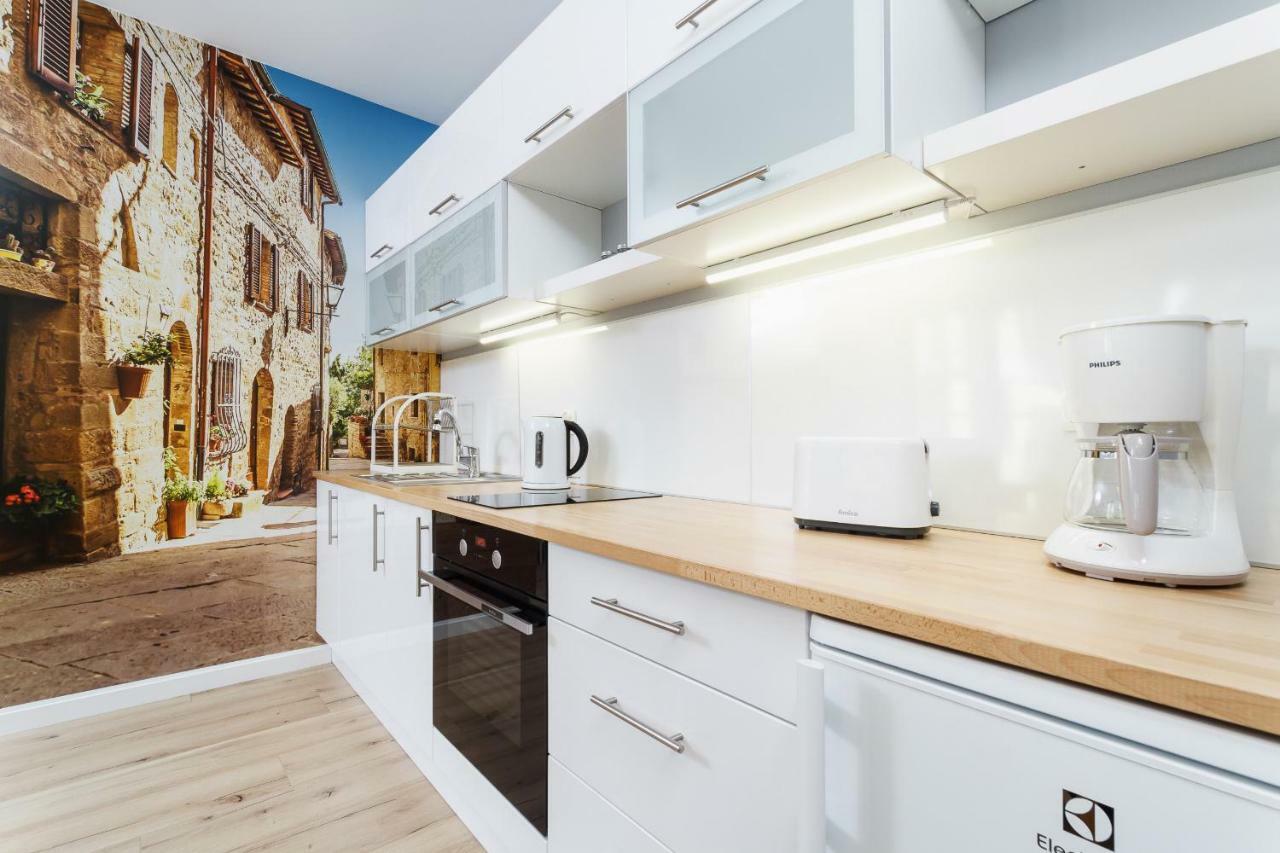 Apartments Harmonica Trynitarska By Noclegi Renters Krakow Dış mekan fotoğraf
